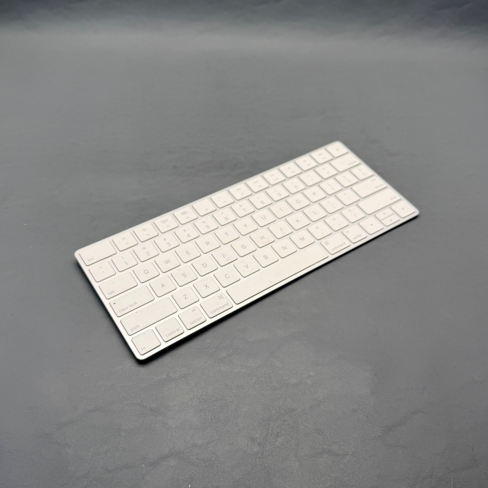 Apple Magic Keyboard Model: A1644 Tested Working